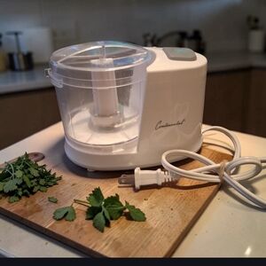 Compact White Food Processor by